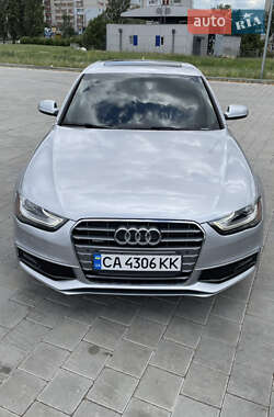 Седан Audi A4 2014 в Черкасах