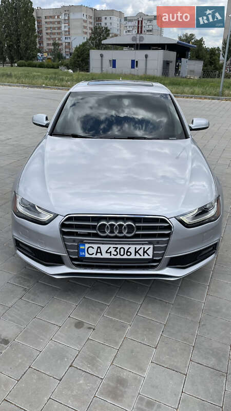 Седан Audi A4 2014 в Черкассах
