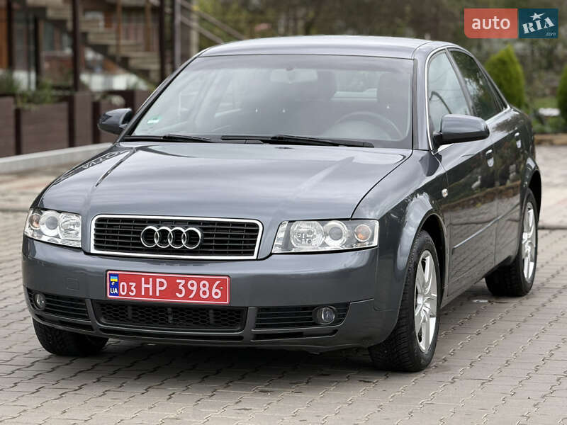 Audi A4 2004 Audi A4 2004