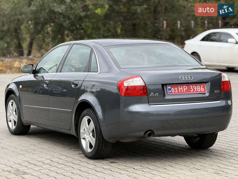 Седан Audi A4 2004 в Могилев-Подольске
