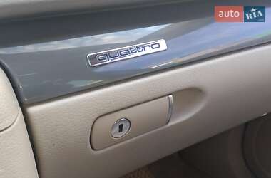 Седан Audi A4 2004 в 