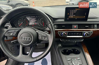Седан Audi A4 2018 в 
