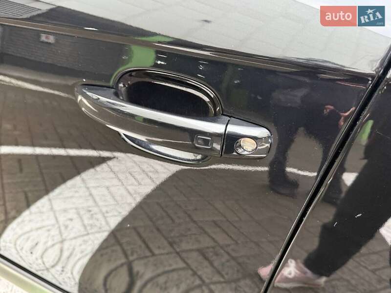 Универсал Audi A4 2012 в Киеве