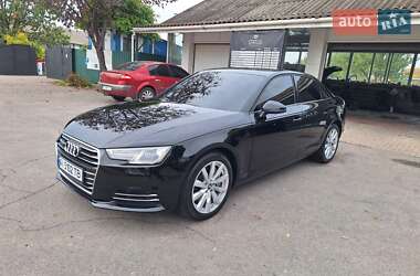 Седан Audi A4 2016 в 