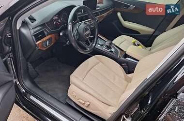 Седан Audi A4 2016 в 