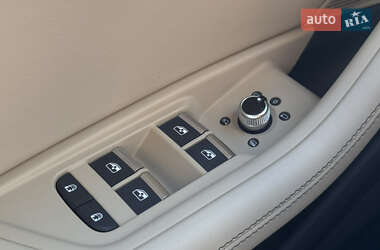 Седан Audi A4 2023 в 