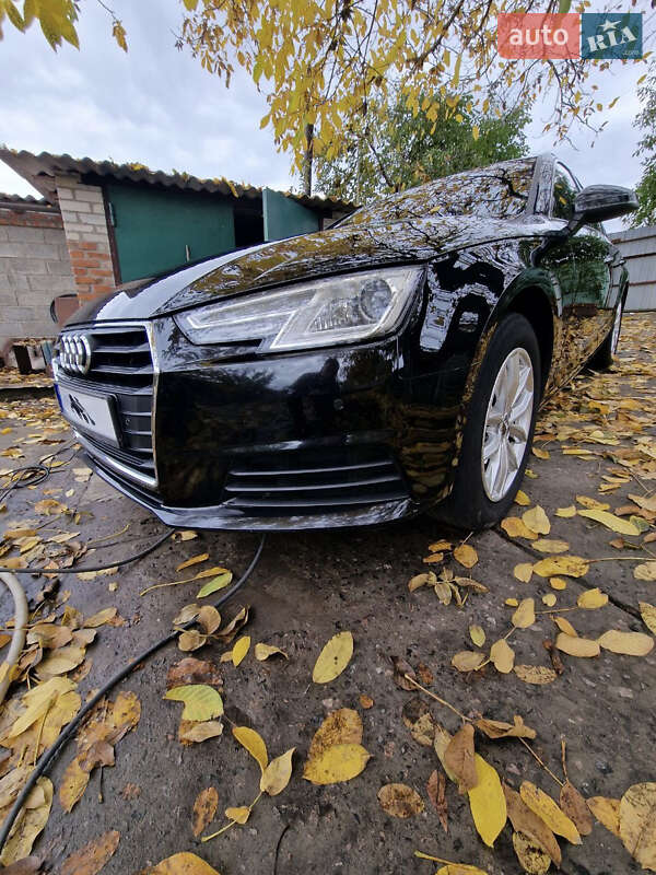 Універсал Audi A4 2017 в Кременчуці