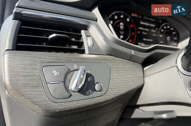 Седан Audi A4 2018 в 