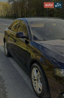 Седан Audi A4 2011 в 