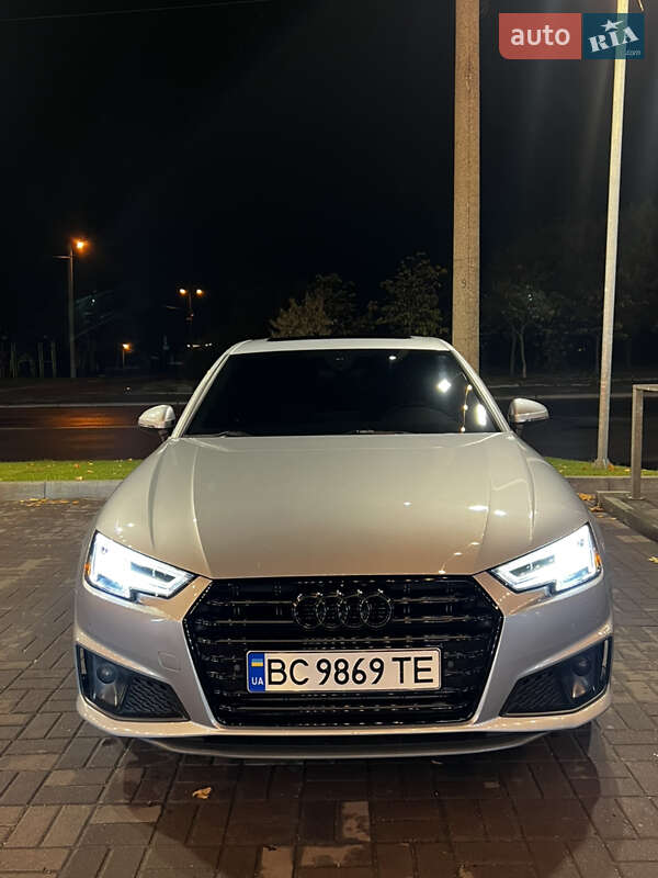 Седан Audi A4 2018 в Днепре
