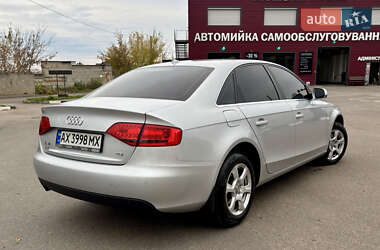 Седан Audi A4 2011 в 