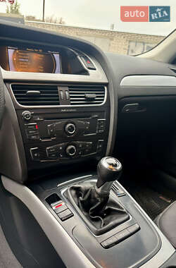 Седан Audi A4 2011 в 
