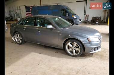 Седан Audi A4 2012 в Львове