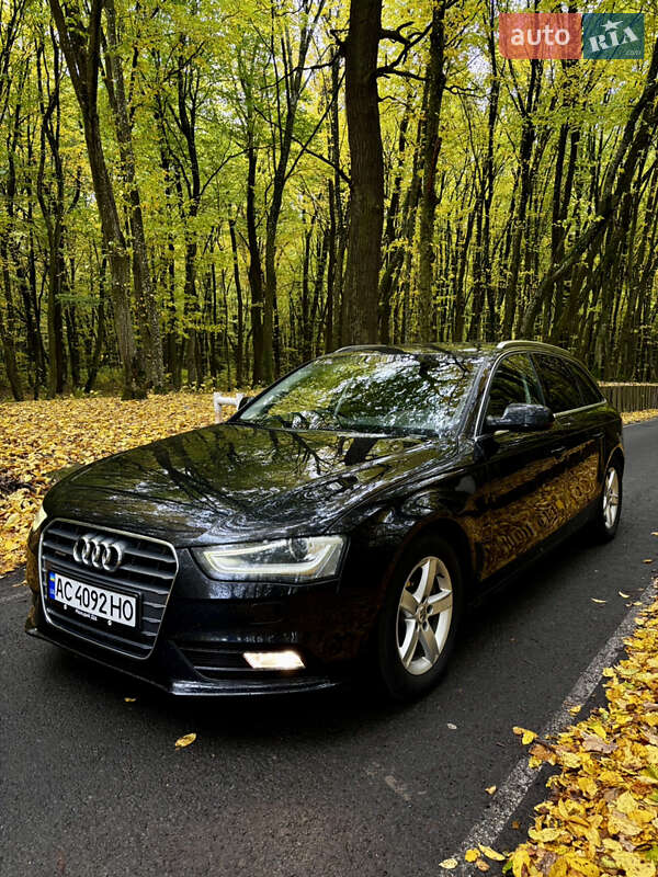 Универсал Audi A4 2012 в Луцке