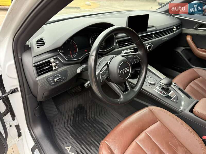 Седан Audi A4 2017 в Києві