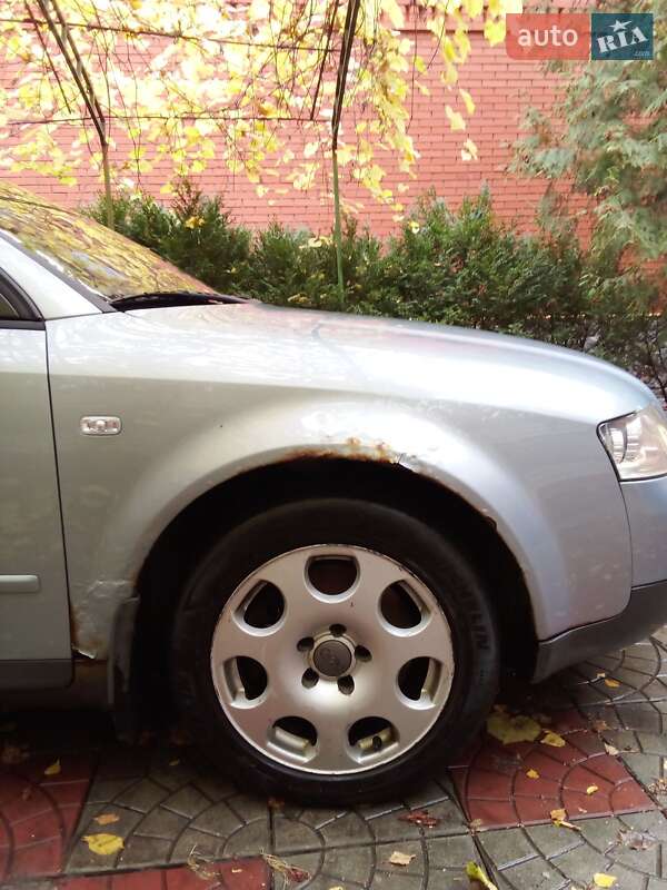 Седан Audi A4 2003 в Харькове