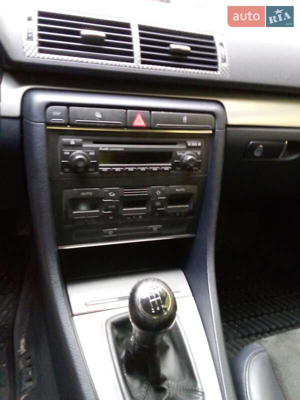 Седан Audi A4 2003 в Харькове