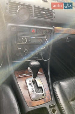 Седан Audi A4 2003 в 