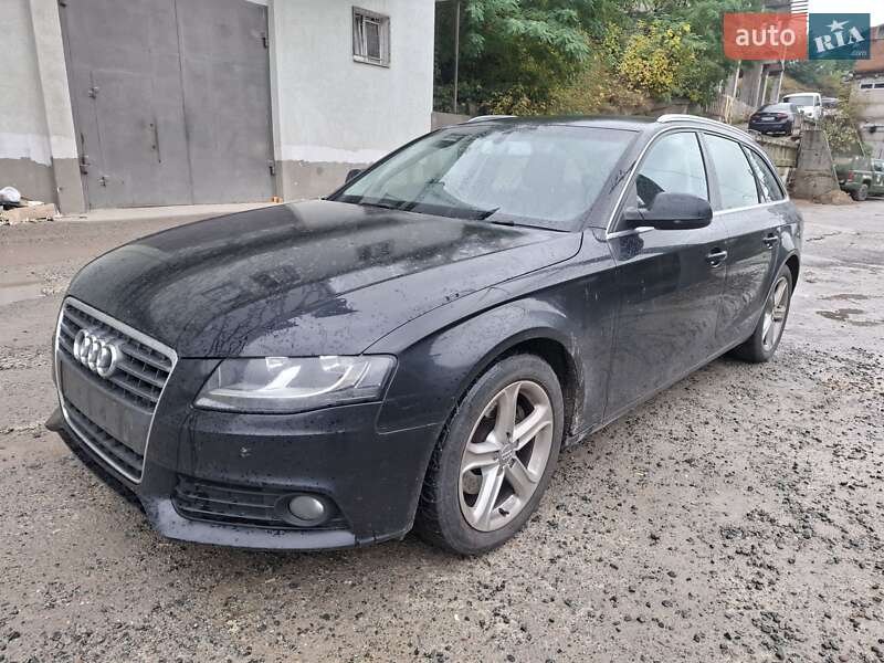 Универсал Audi A4 2011 в Киеве