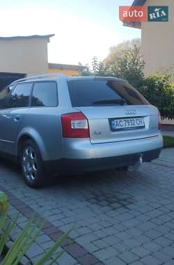 Універсал Audi A4 2002 в  фото 4 Універсал Audi A4 2002 в