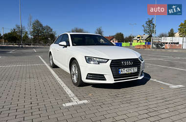 Седан Audi A4 2017 в 