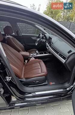 Універсал Audi A4 2020 в 