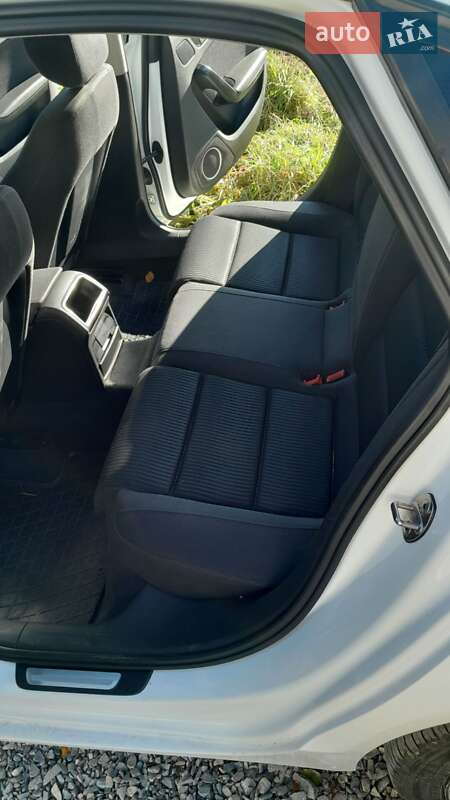 Седан Audi A4 2010 в Богородчанах фото 5 Седан Audi A4 2010 в Богородчанах