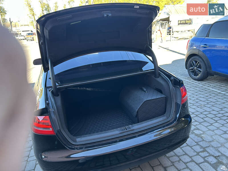 Седан Audi A4 2013 в Хмельницькому фото 32 Седан Audi A4 2013 в Хмельницькому