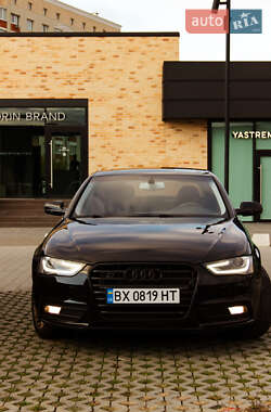 Седан Audi A4 2013 в 