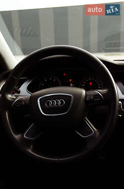 Седан Audi A4 2013 в 
