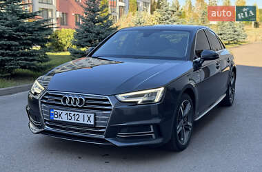 Седан Audi A4 2018 в  фото 6 Седан Audi A4 2018 в