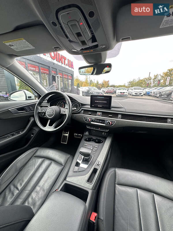 Седан Audi A4 2019 в Білогородці