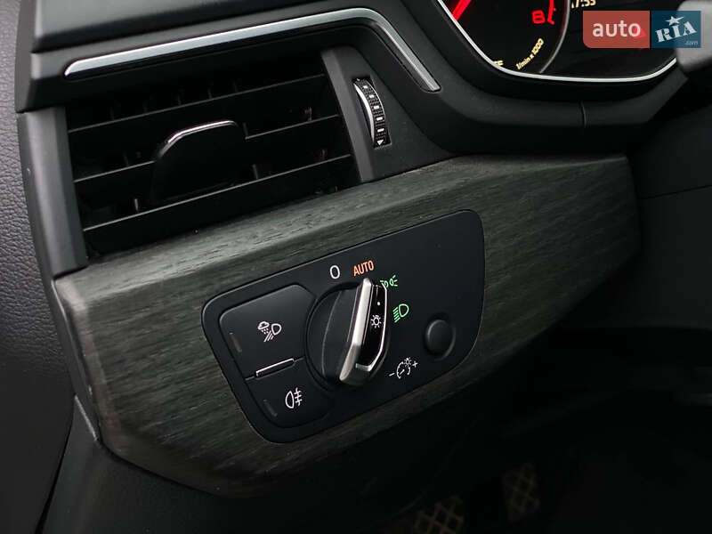 Седан Audi A4 2016 в Львові фото 22 Седан Audi A4 2016 в Львові