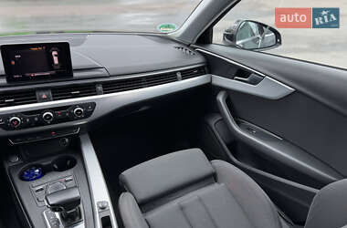 Универсал Audi A4 2018 в 