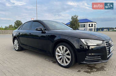 Седан Audi A4 2016 в 