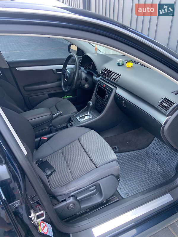 Универсал Audi A4 2006 в Первомайске