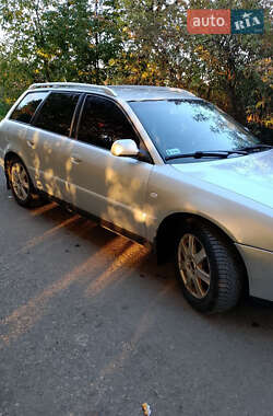 Універсал Audi A4 2000 в 