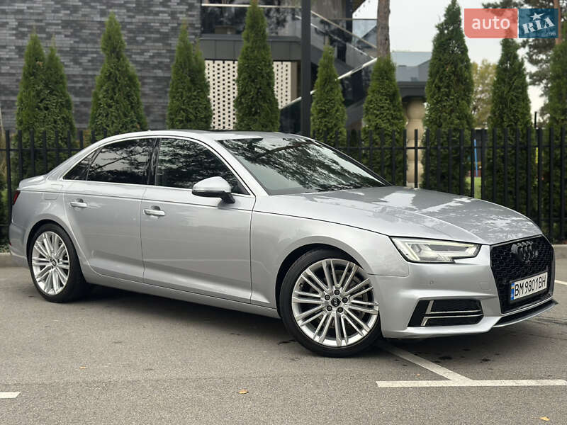 Седан Audi A4 2018 в Киеве