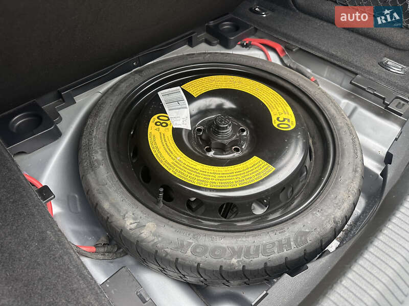 Седан Audi A4 2018 в Киеве