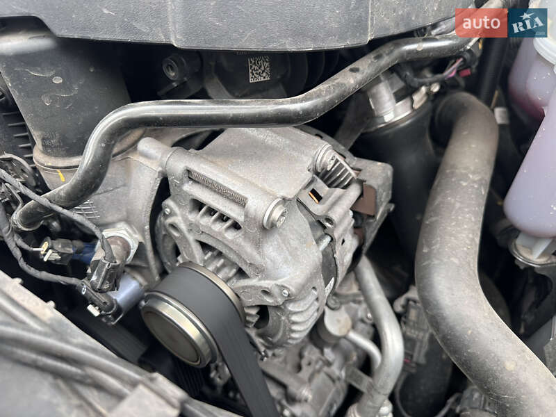 Седан Audi A4 2018 в Киеве