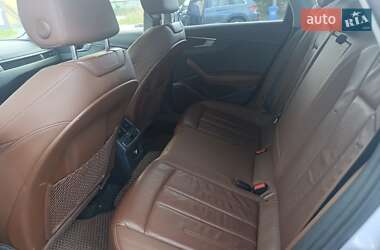 Седан Audi A4 2018 в 