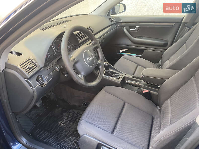 Универсал Audi A4 2003 в Киеве