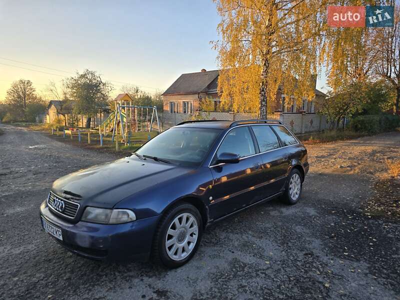 Универсал Audi A4 1997 в 