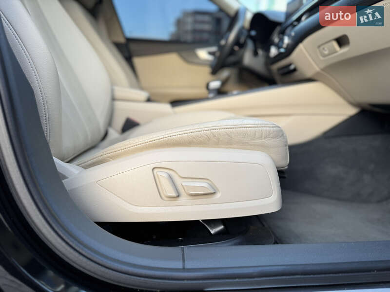 Седан Audi A4 2016 в Тернополі