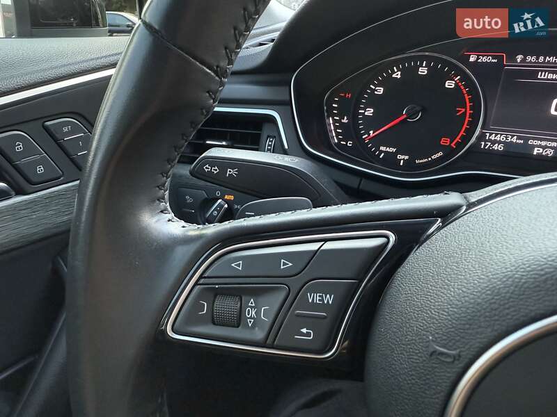 Седан Audi A4 2019 в Киеве