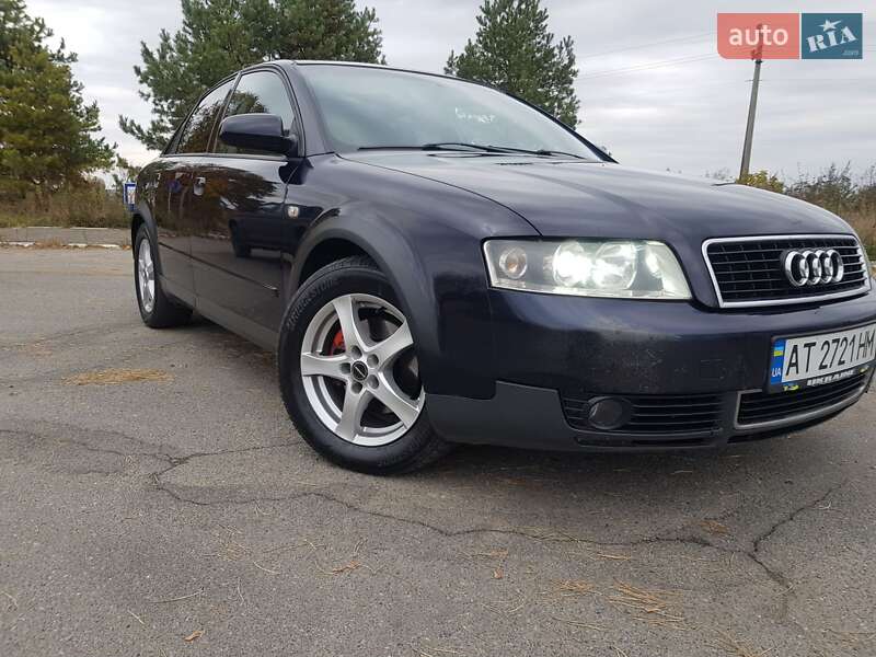 Седан Audi A4 2001 в Мене фото 2 Седан Audi A4 2001 в Мене