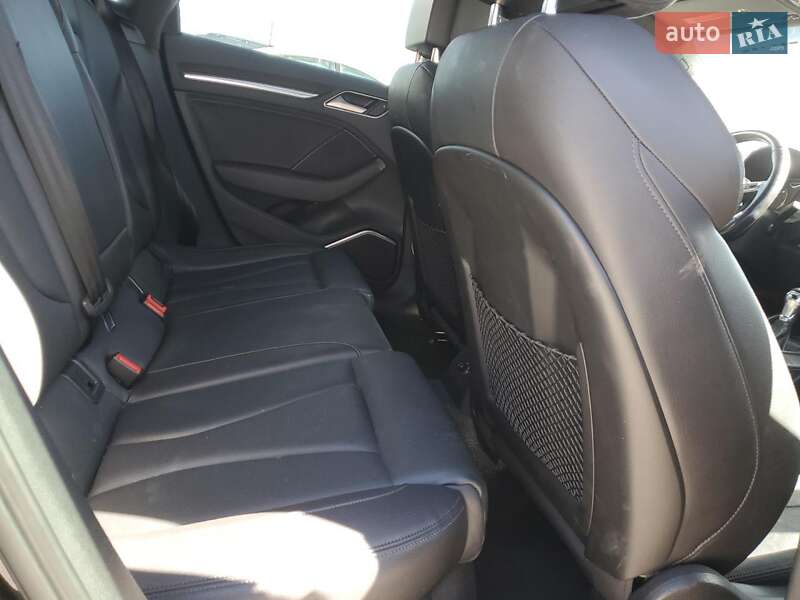 Седан Audi A4 2017 в Києві фото 10 Седан Audi A4 2017 в Києві