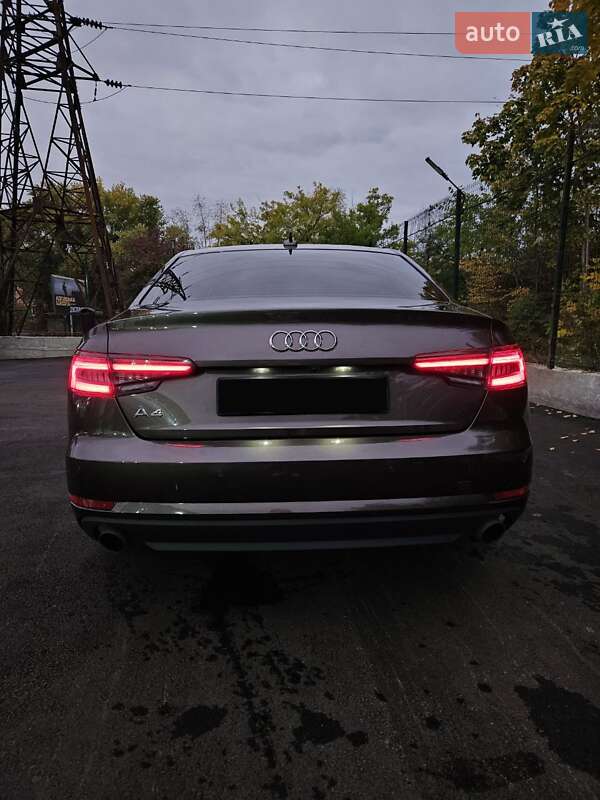 Седан Audi A4 2016 в Киеве фото 2 Седан Audi A4 2016 в Киеве
