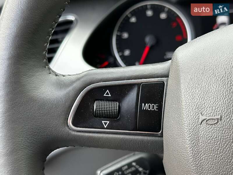 Седан Audi A4 2011 в Львові фото 23 Седан Audi A4 2011 в Львові