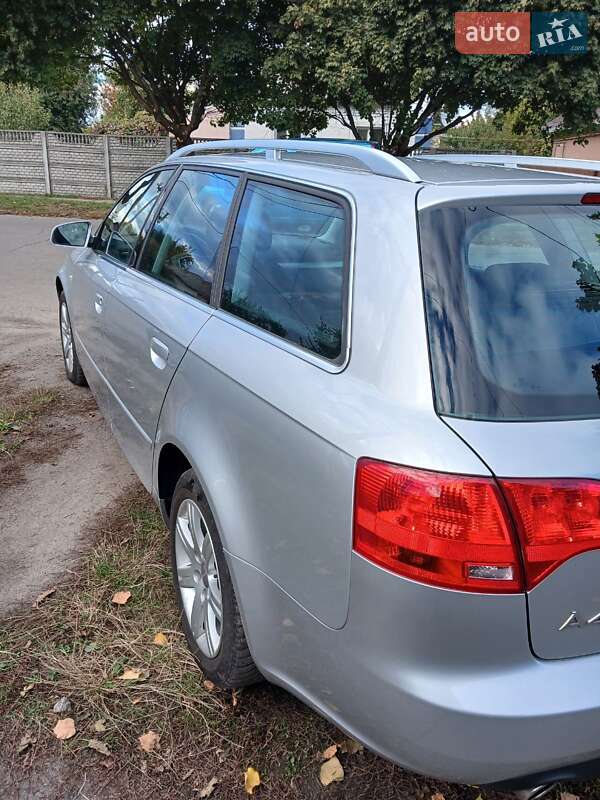 Универсал Audi A4 2006 в Хороле